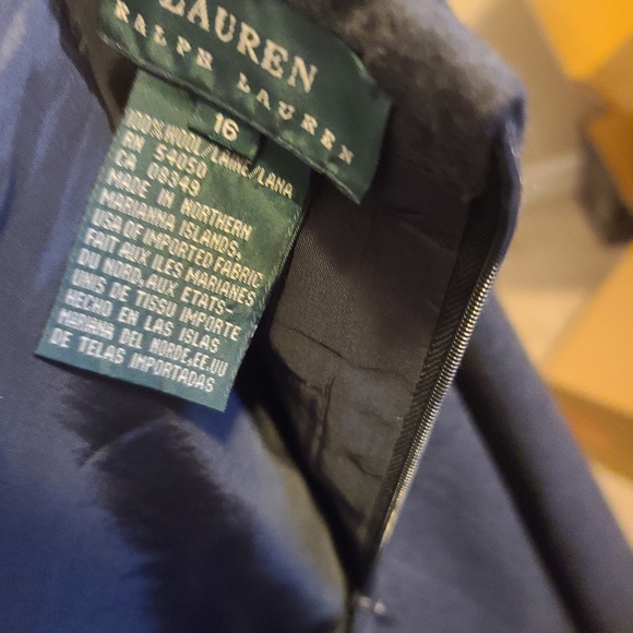 Ralph Lauren Women's Wool Suit - Picture 9 of 9